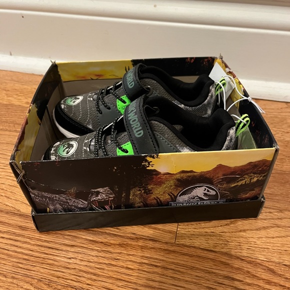 Brand NEW! Light Up Dino Shoes 🦖 - Picture 2 of 8